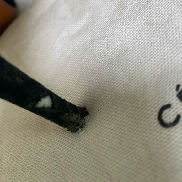 CELINE V Neck Pump 90 in Black - Picture 3 of 4